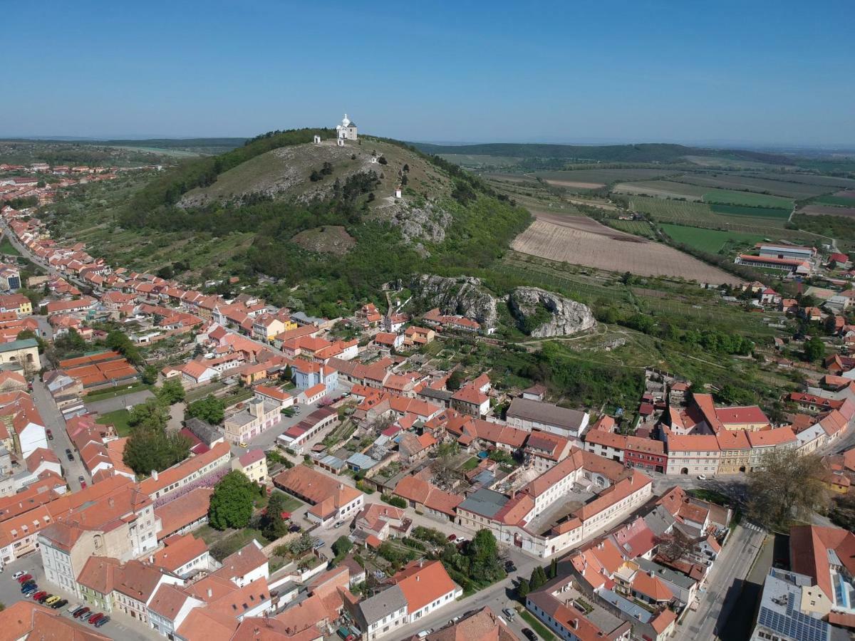 Ferienwohnung Pod Svatym Kopeckem Mikulov Exterior foto